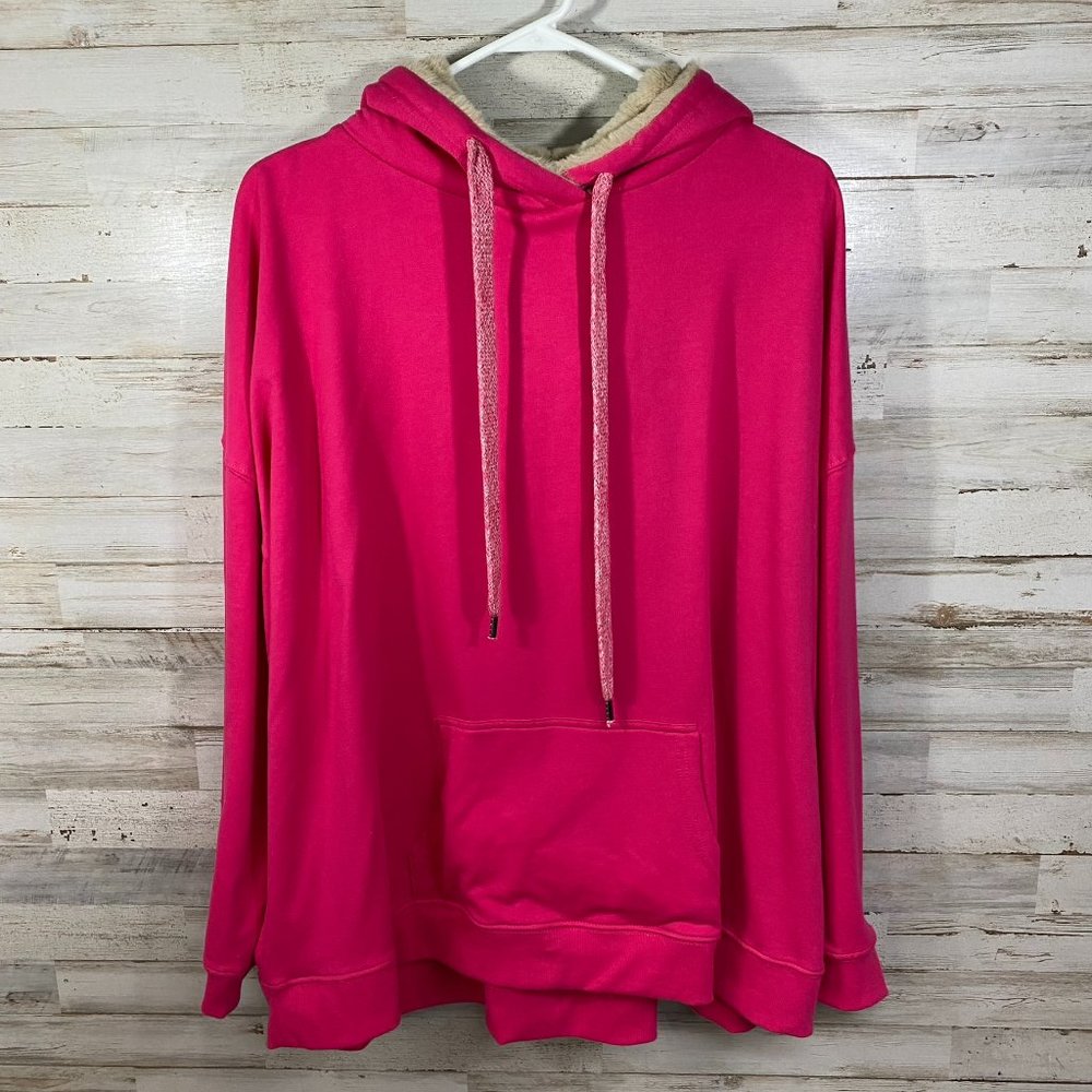 True Grit Woman's Hoodie Size Medium